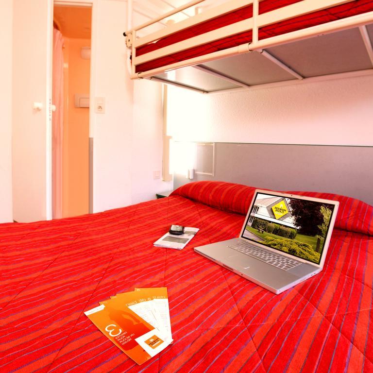 Premiere Classe Saintes Kamer foto